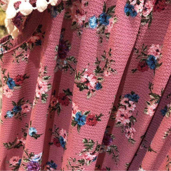 Girls Izzy & Addie Floral Flower Mauve Blush Pink Crochet Sun Dress - Picture 4 of 5